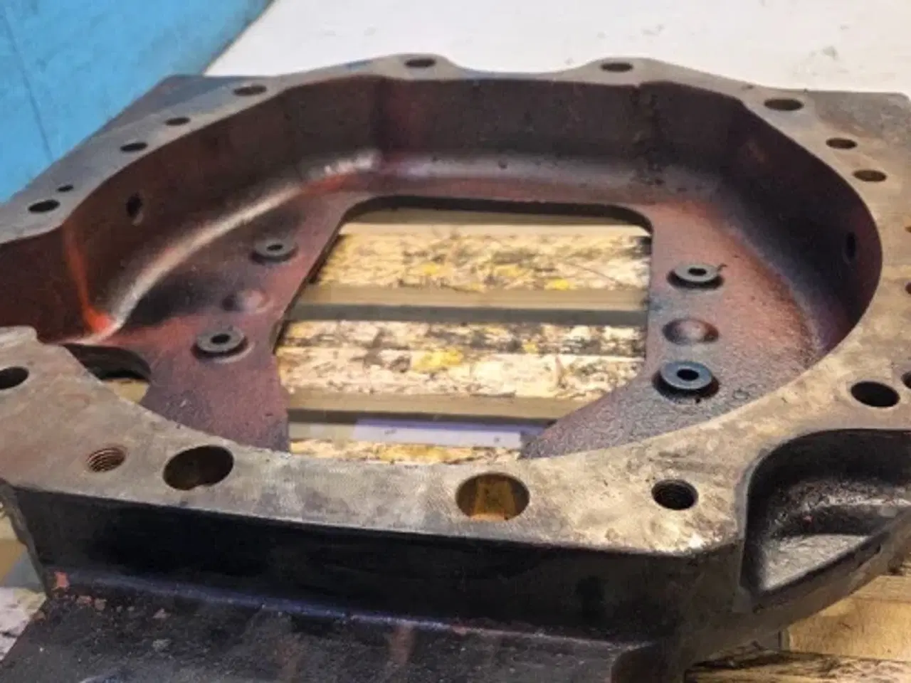 Billede 3 - Perkins 1006 Svinghjulhus 3784887M1