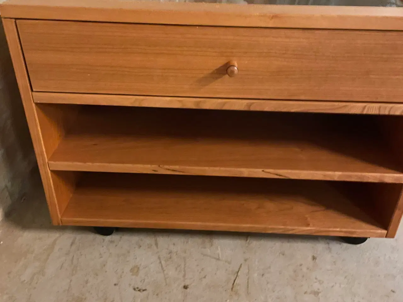 Billede 7 - Ophørsudsalg på par op til 90% på nye møbler