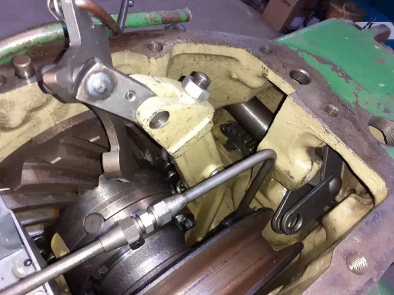 Billede 10 - John Deere 2840 Bagtøj og Gearkasse