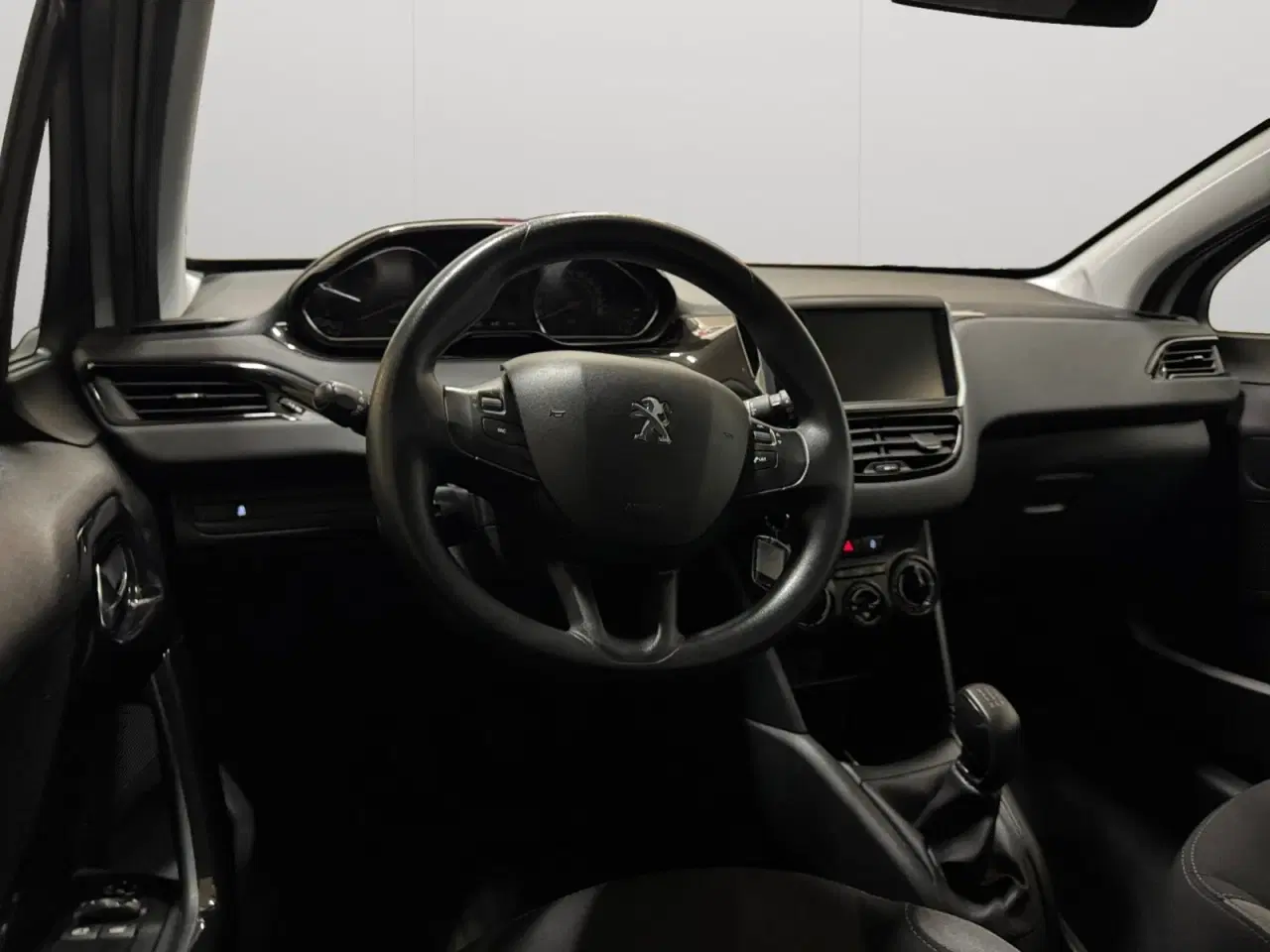 Billede 5 - Peugeot 208 1,2 VTi 82 Active Navigator