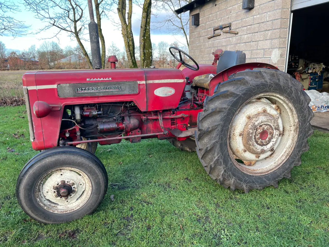 Billede 2 - International B 414 diesel traktor