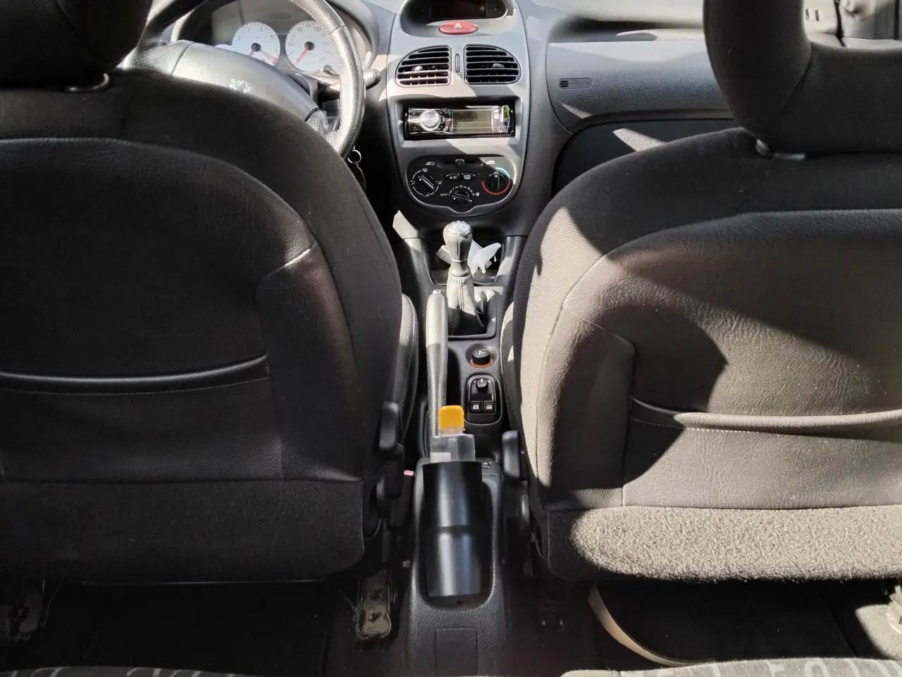 Billede 4 - Peugeot 206 2004 ny syn fast pris salg eller holde