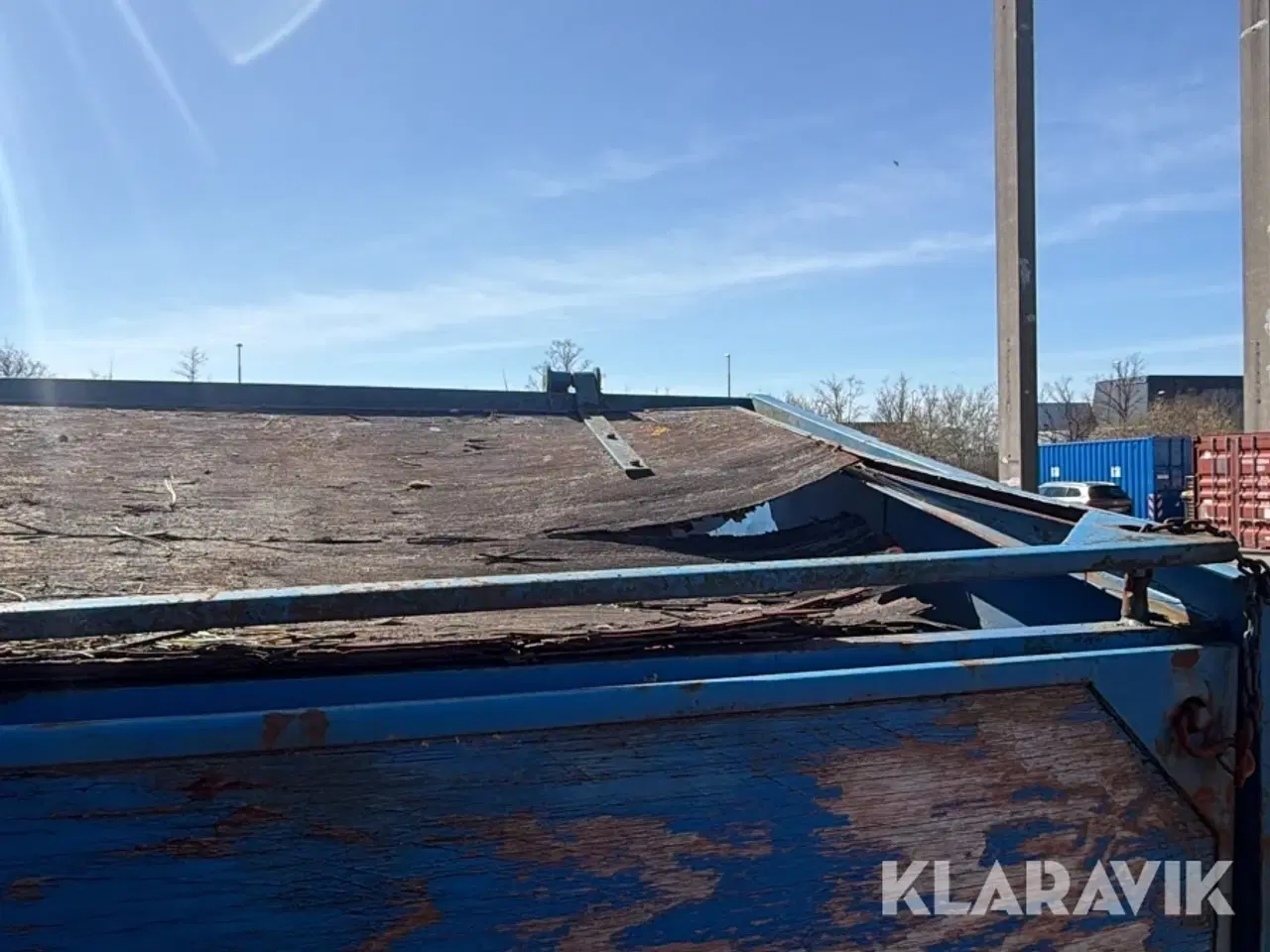 Billede 11 - Lukket container med trælåger