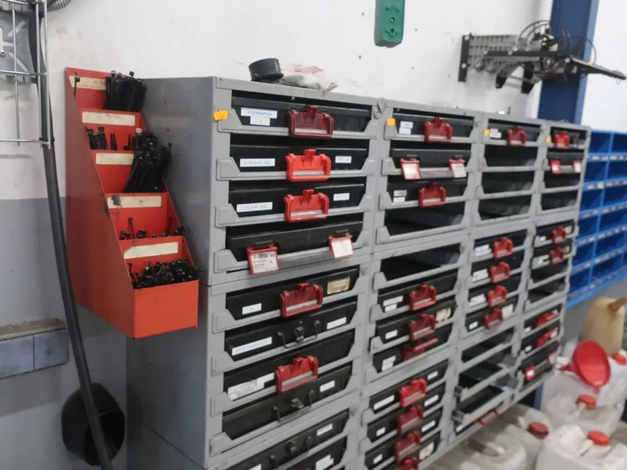 Billede 2 - 12 stk. sortimentsreoler