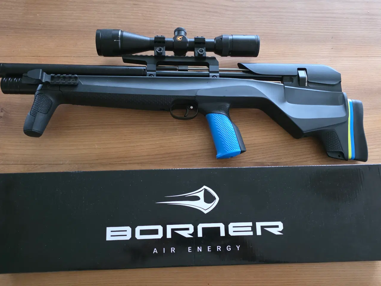 Billede 1 - PCP Bullpup luftgevær med pumpe sælges billigt! 