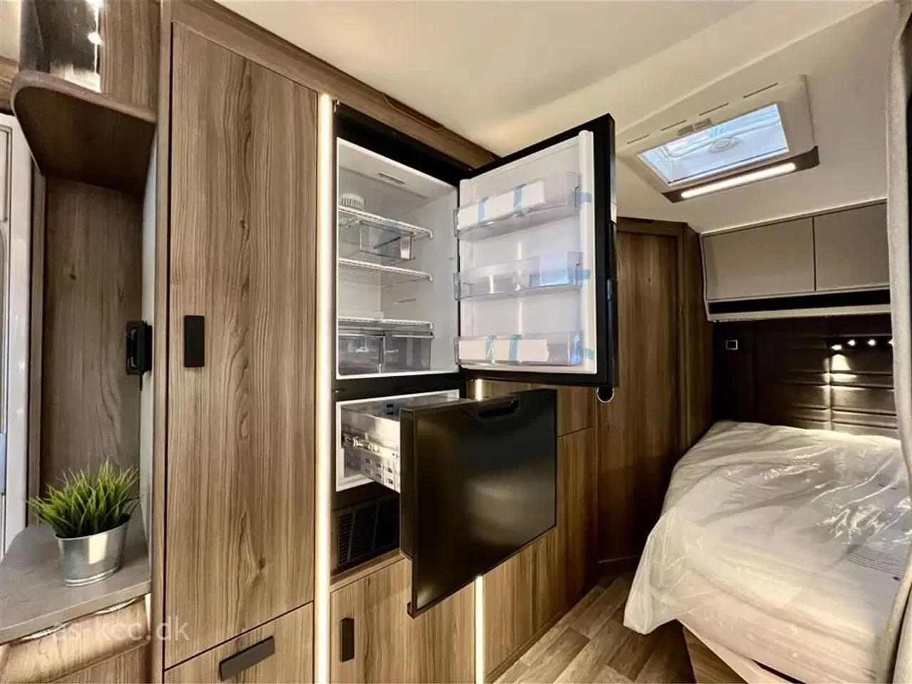 Billede 13 - 2025 - Kabe Royal 520 XL KS