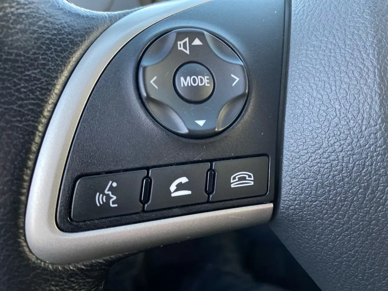 Billede 13 - Mitsubishi Space Star 1,2 Intense CVT 80HK 5d Aut.