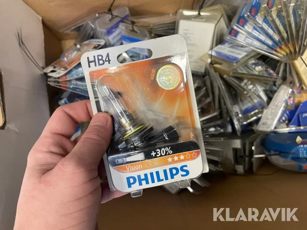 Billede 11 - Kasse med Forlygte pærer Philips