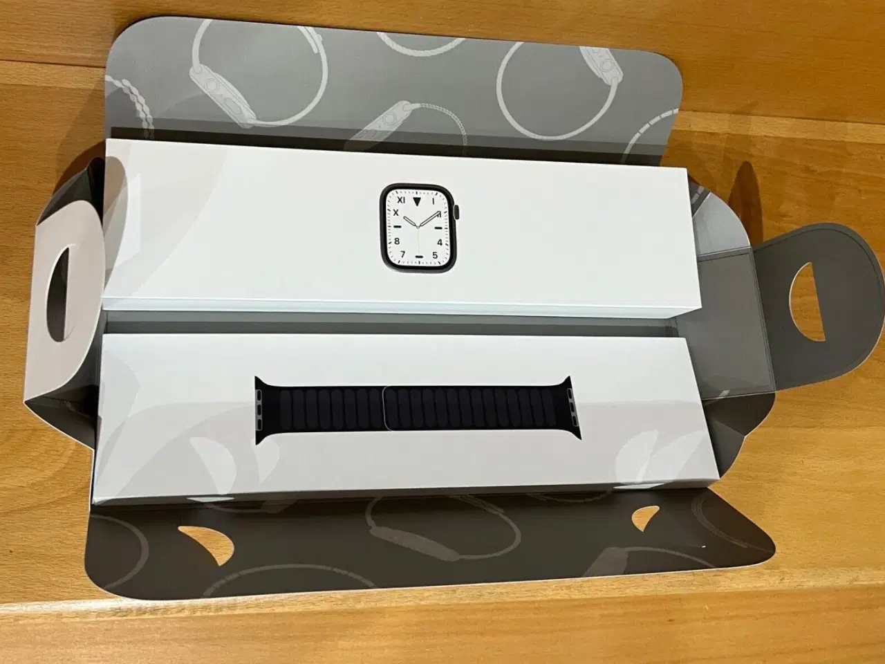 Billede 6 - Apple Watch Series 7 Titanium Cellular