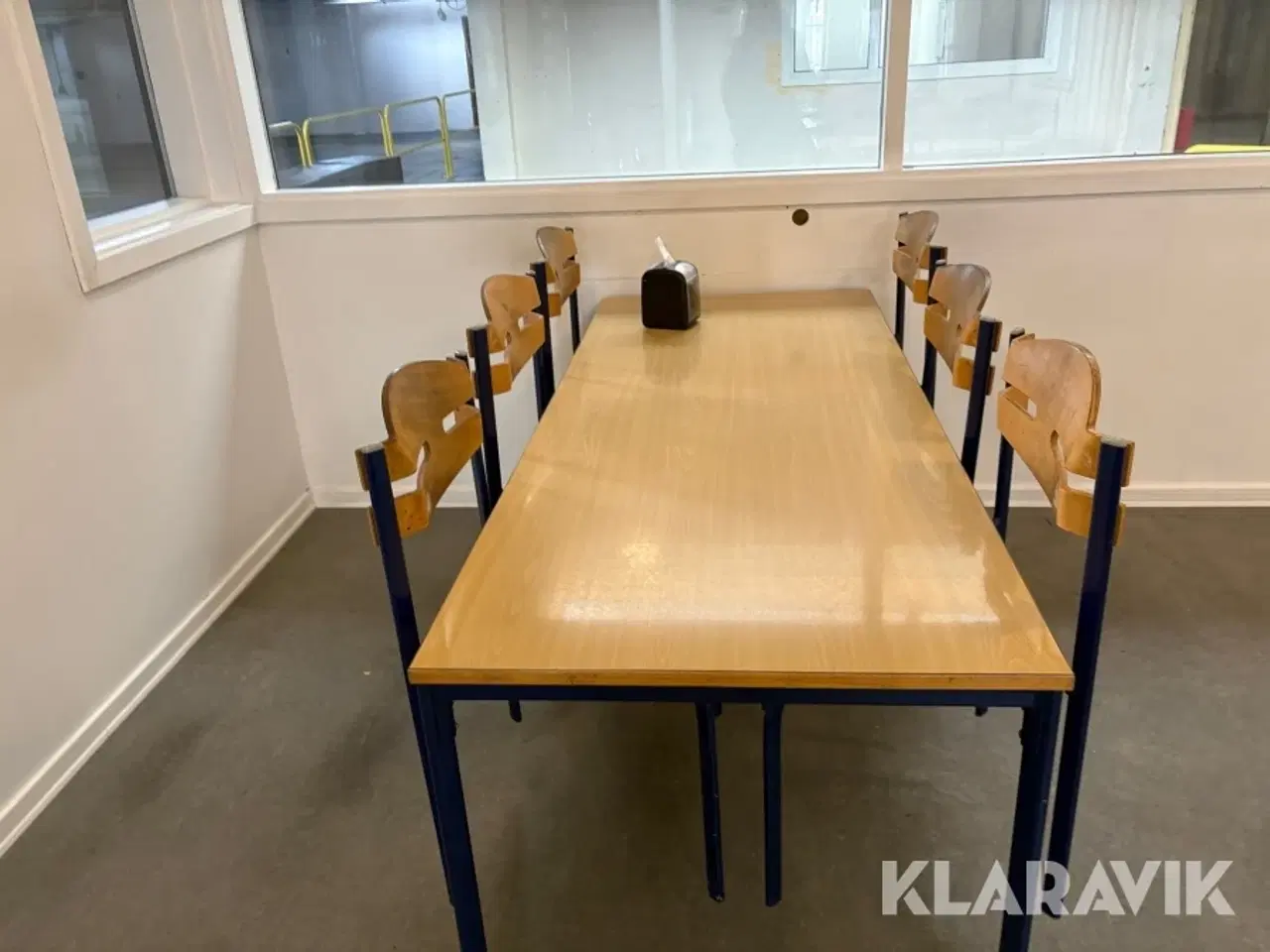 Billede 3 - Møbler fra frokostrum SIS International - 5 sektioner