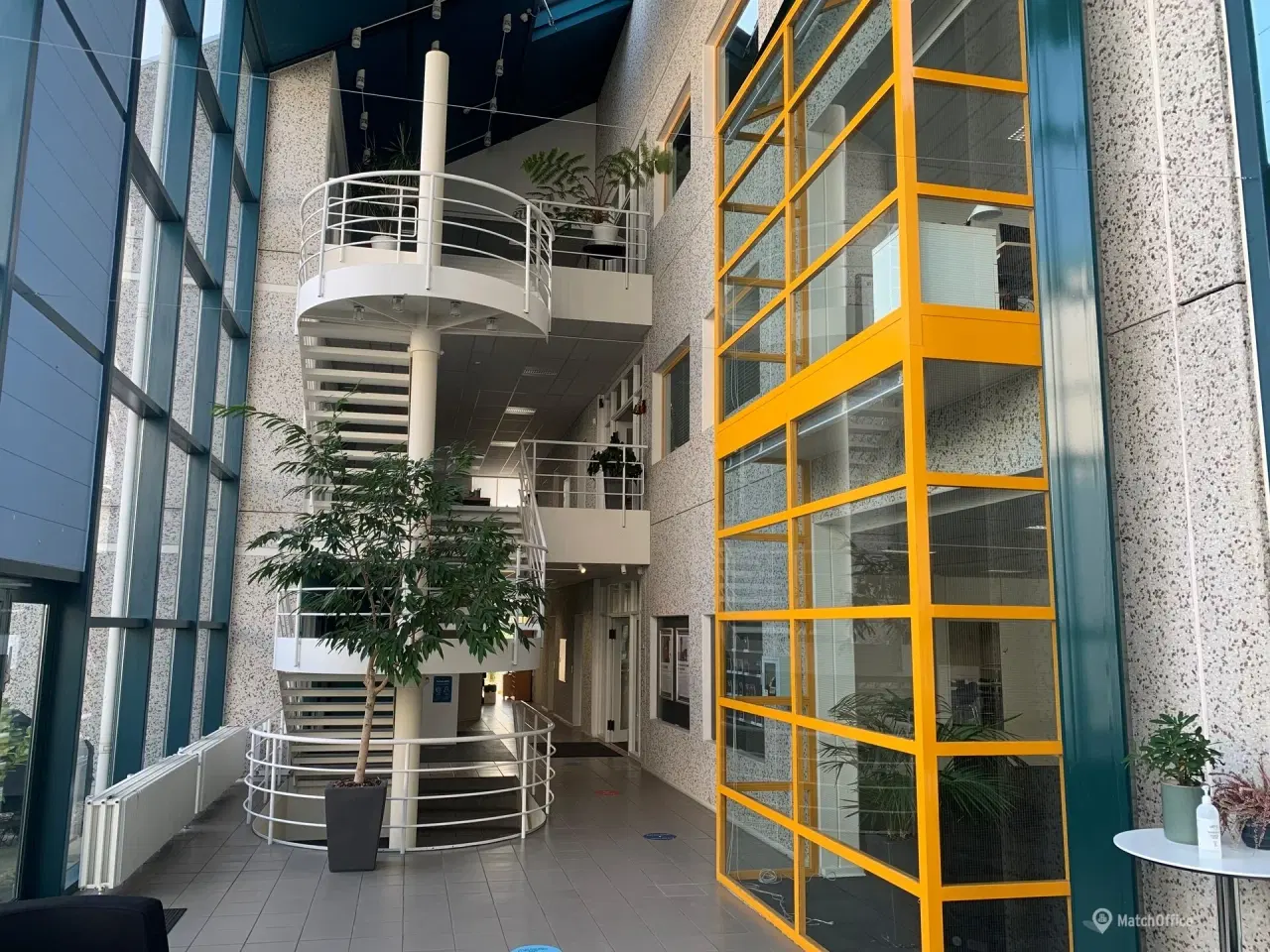 Billede 2 - Nyrenoveret lejemål på Odense Havn