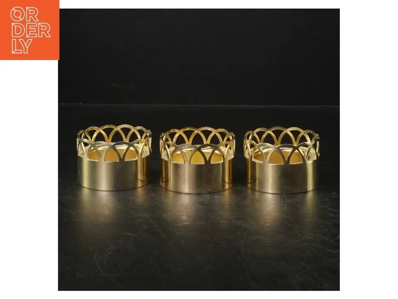 Billede 1 - Tre lysestager i metal (str. Ø 7 cm. 3 styk)