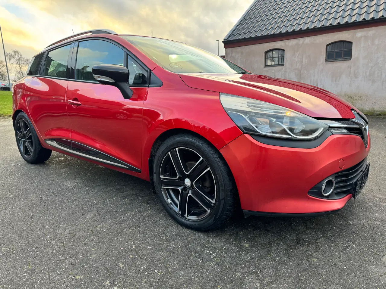 Billede 1 - Nysynet RENAULT Clio 2015 27KM/L