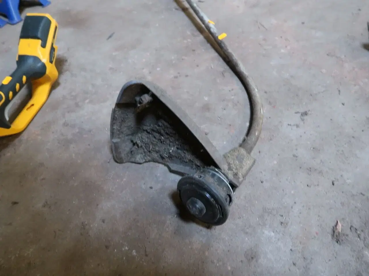 Billede 1 - Buskrydder HONDA UMK425E LEET