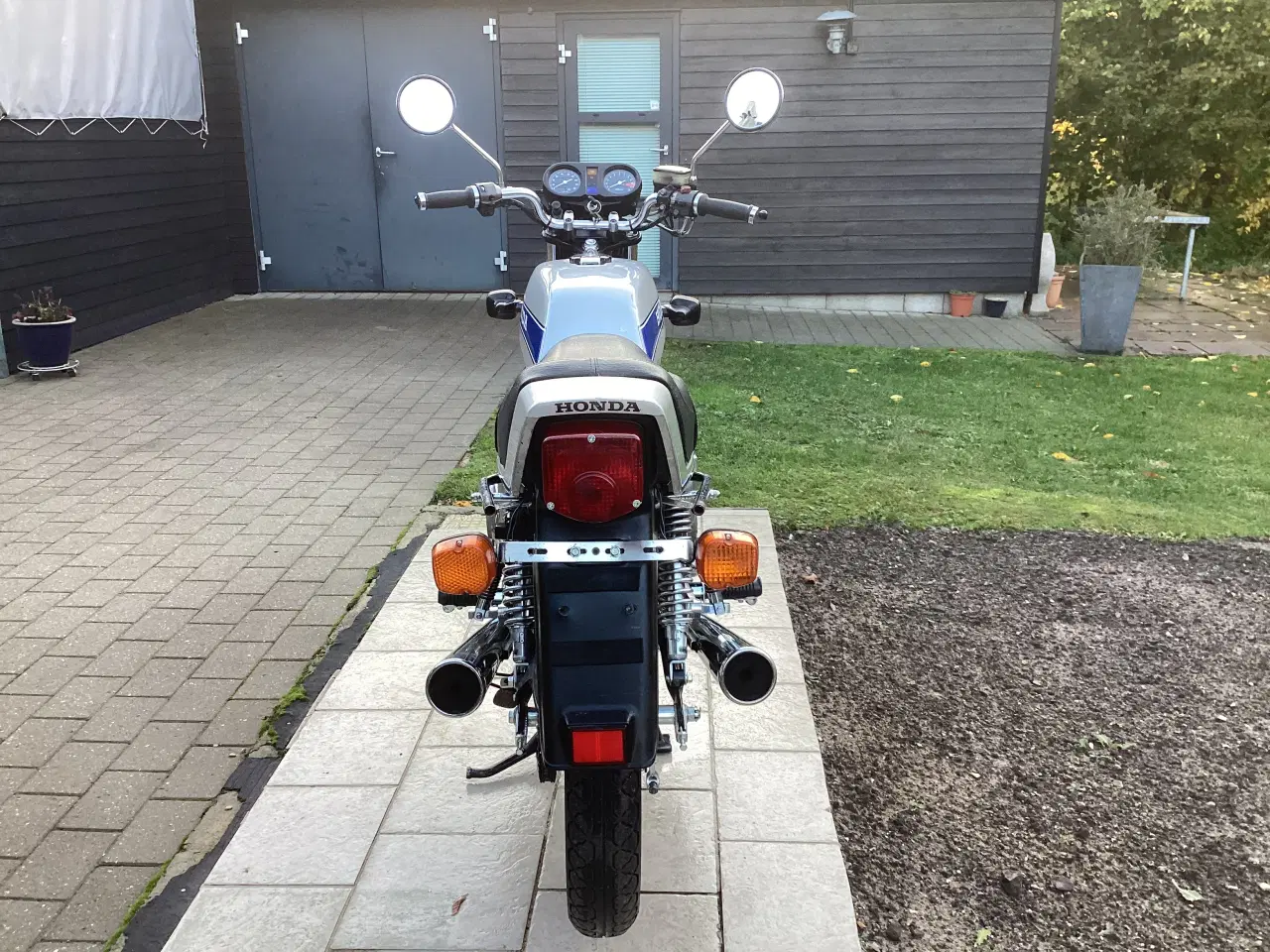 Billede 2 - Honda 400 n 