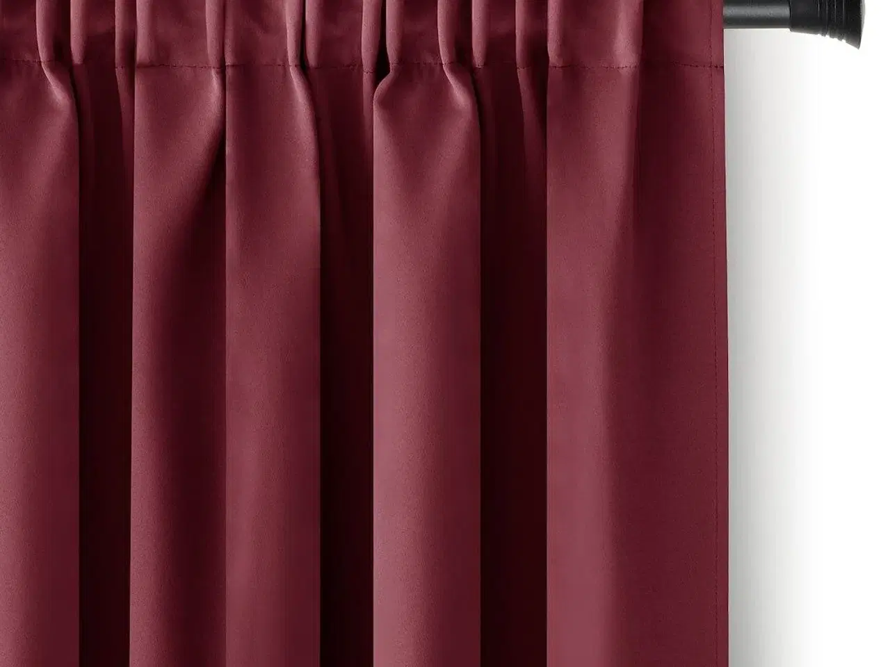 Billede 1 - Mørklægningsgardin blackout 140x245 cm – vinrød, klassisk bånd – AmeliaHome