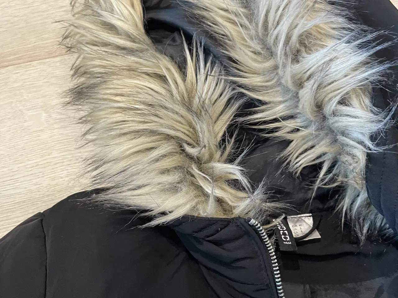 Billede 2 - Vinterjakke str 40