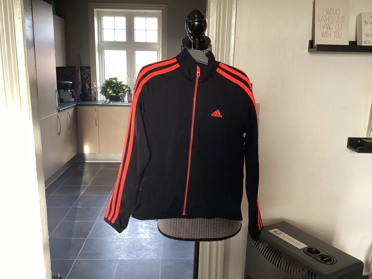 Billede 6 - Hummel/ Adidas Trøjer/ Bukser, Forsk. Str.