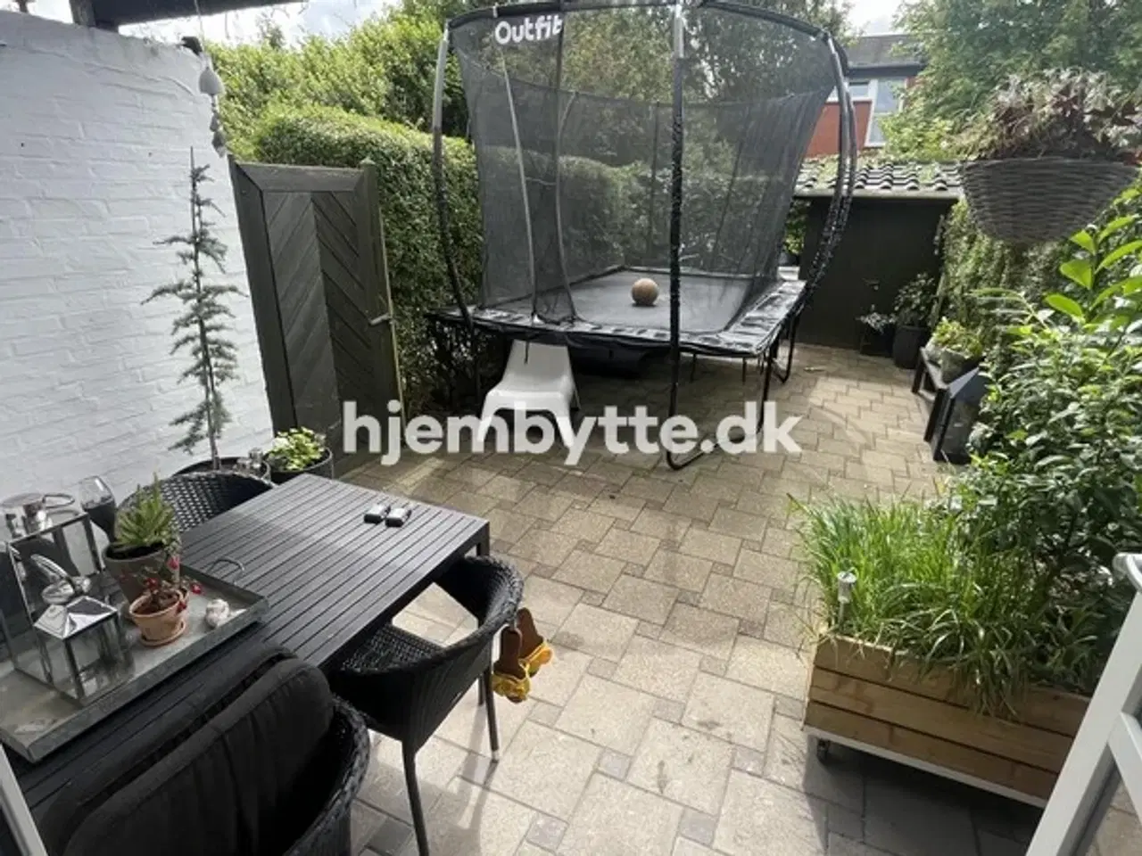 Billede 4 - Hjembytte - Dalen