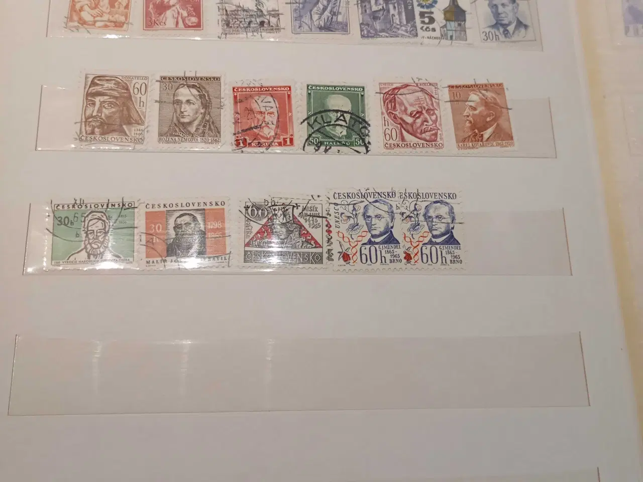 Billede 8 - Lille Stamp album m/udenlandske