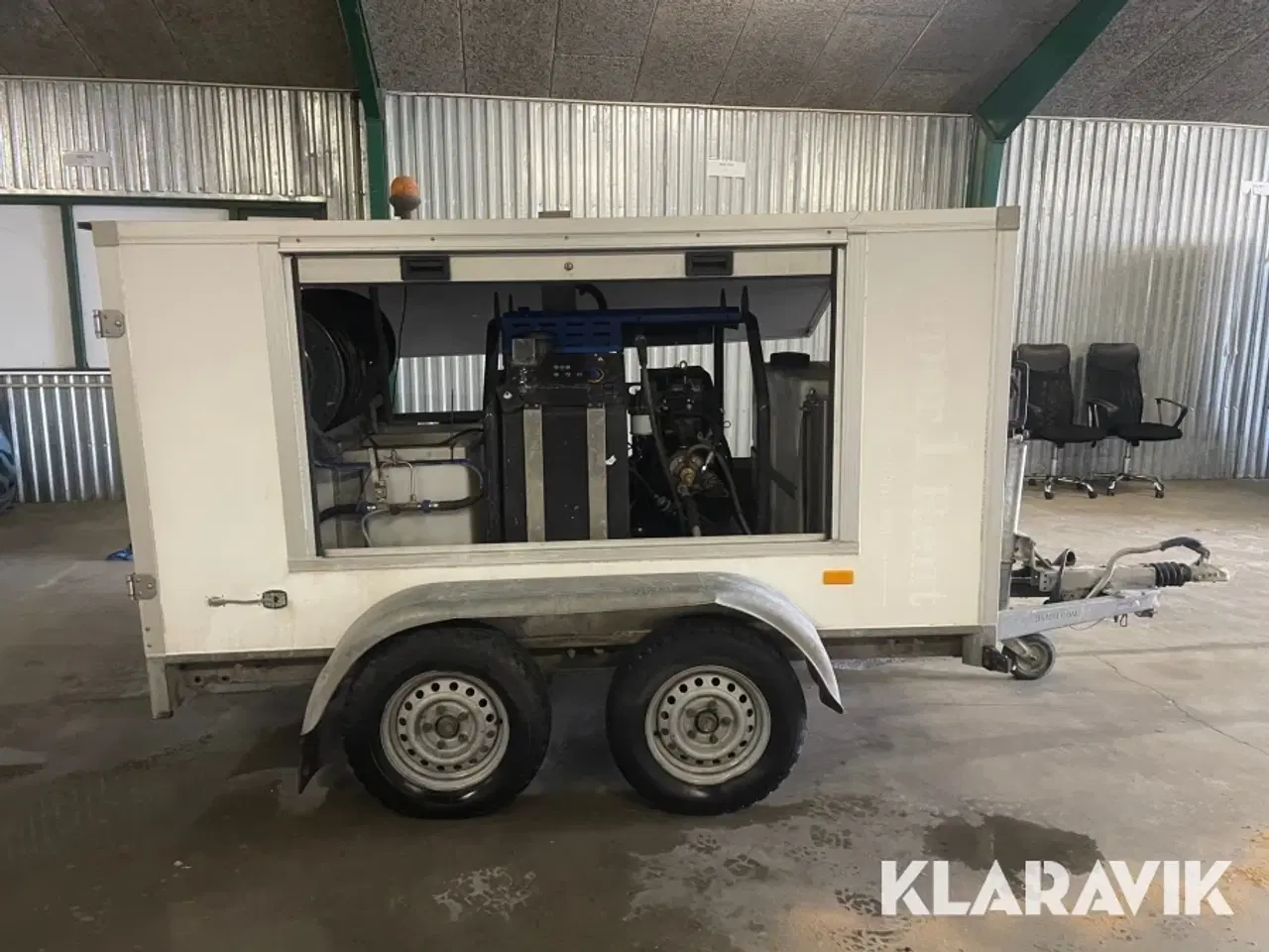 Billede 4 - Trailer med hedvandsrenser Nilfisk Alto