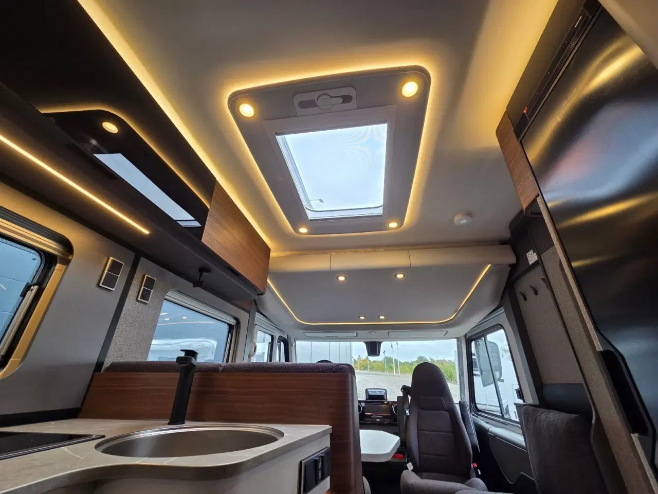 Billede 11 - Hymer B-MC I680 2,0 CDi 170 aut.