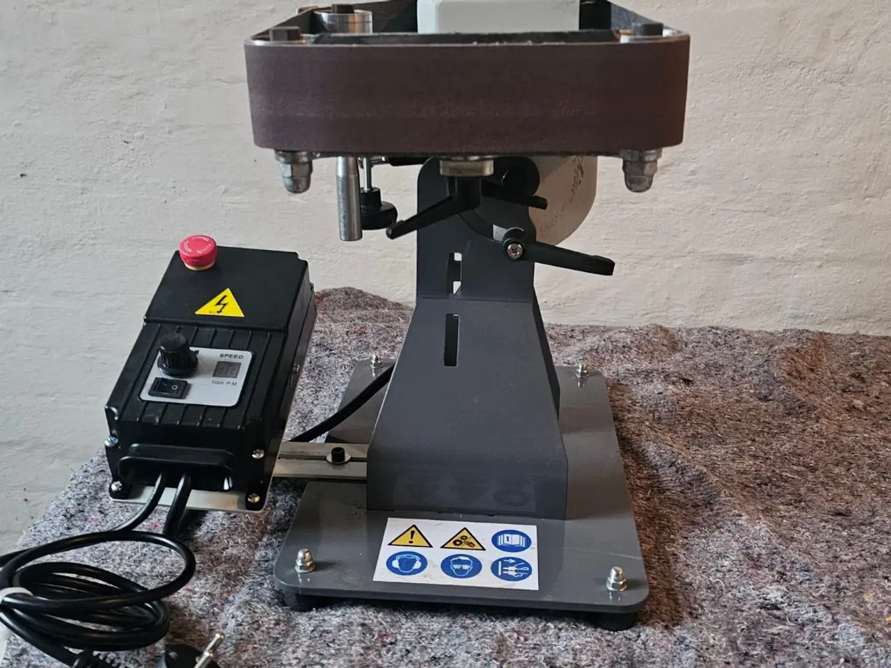 Billede 4 - Båndsliber 220 volt