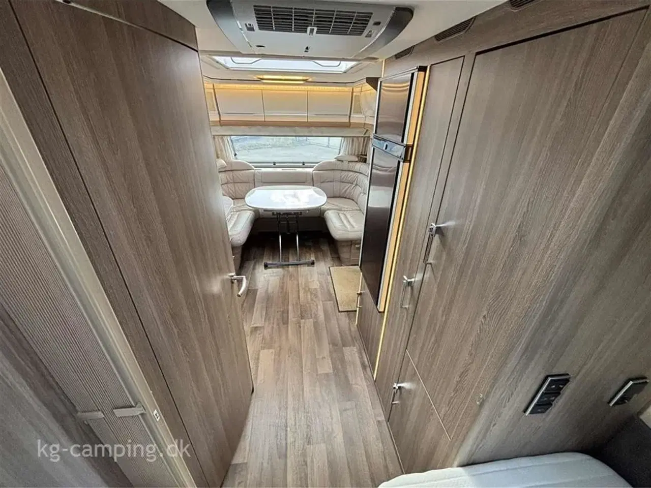 Billede 10 - 2020 - Kabe Royal 560 GLE KS B2   Nordisk kvalitet, Enkeltsenge og det helt rigtige udstyr!