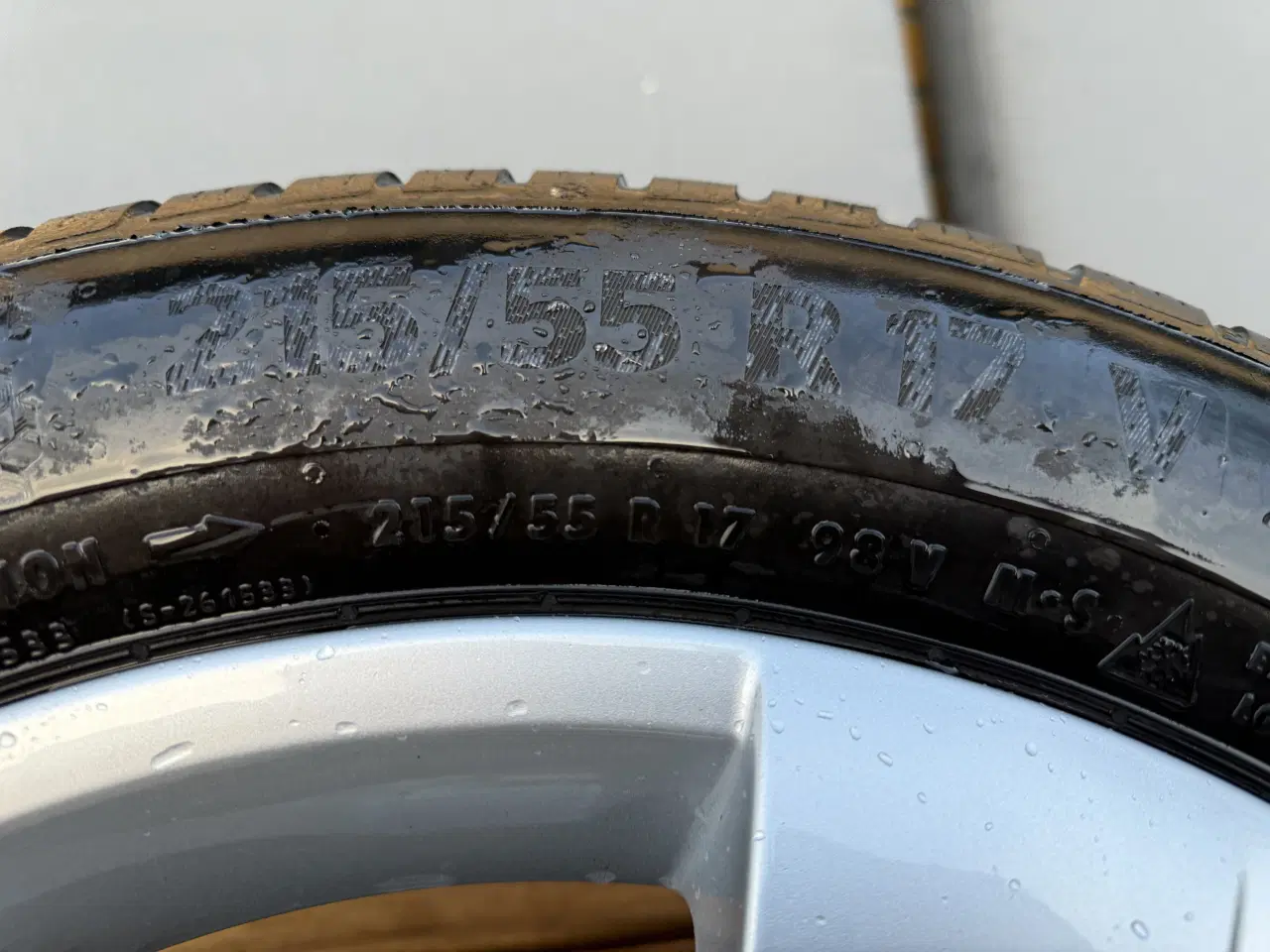 Billede 2 - Nye vinterdæk til Skoda Superb