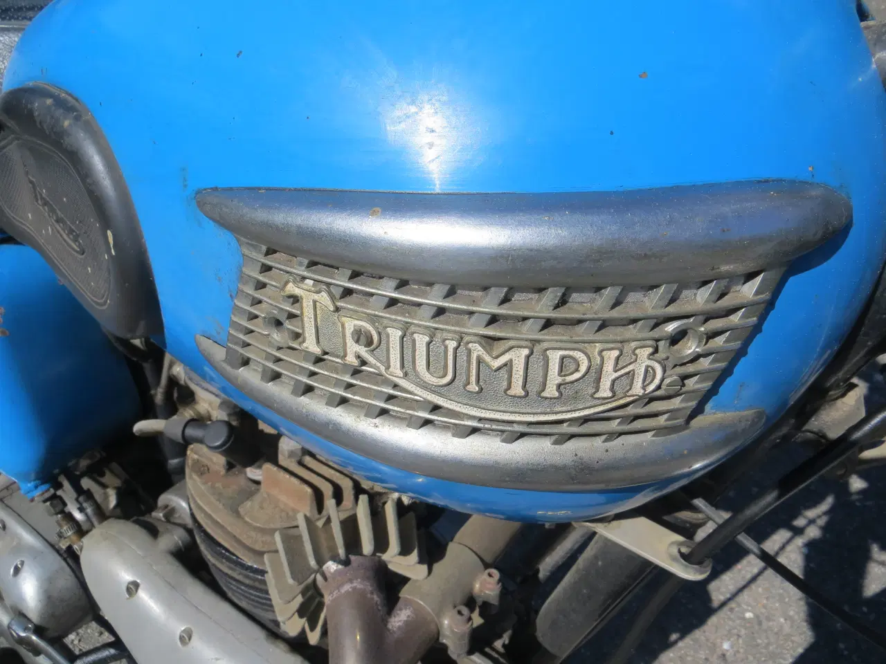 Billede 4 - Motorcykel Triumph 650 tocylindret.