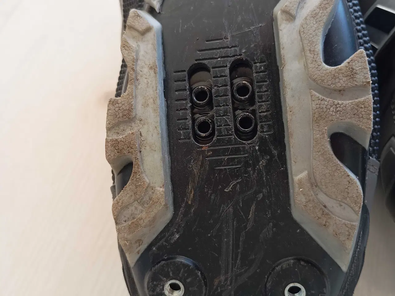 Billede 8 - Outtrek cykelsko str. 45.