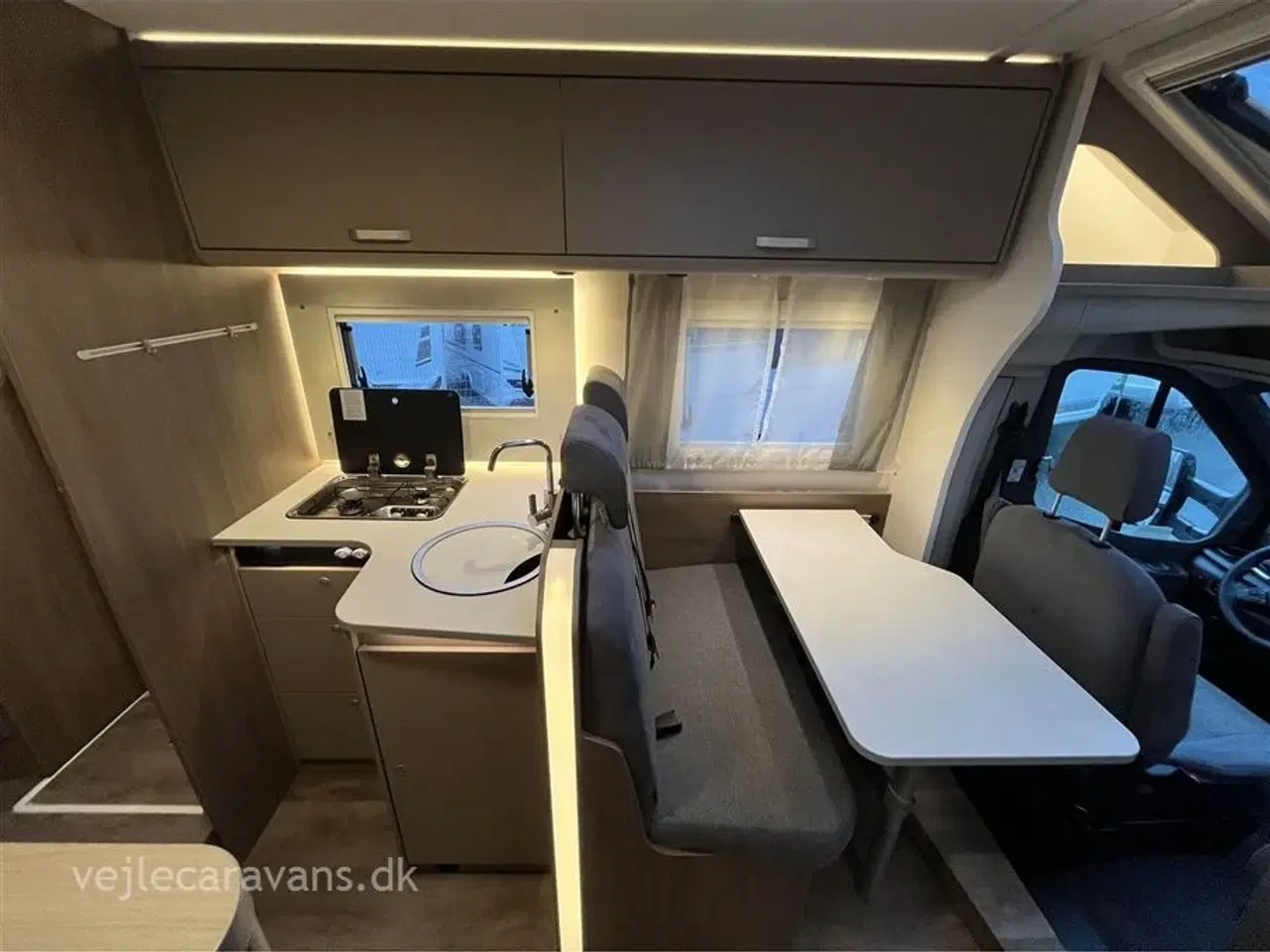 Billede 11 - 2026 - Carado T 447