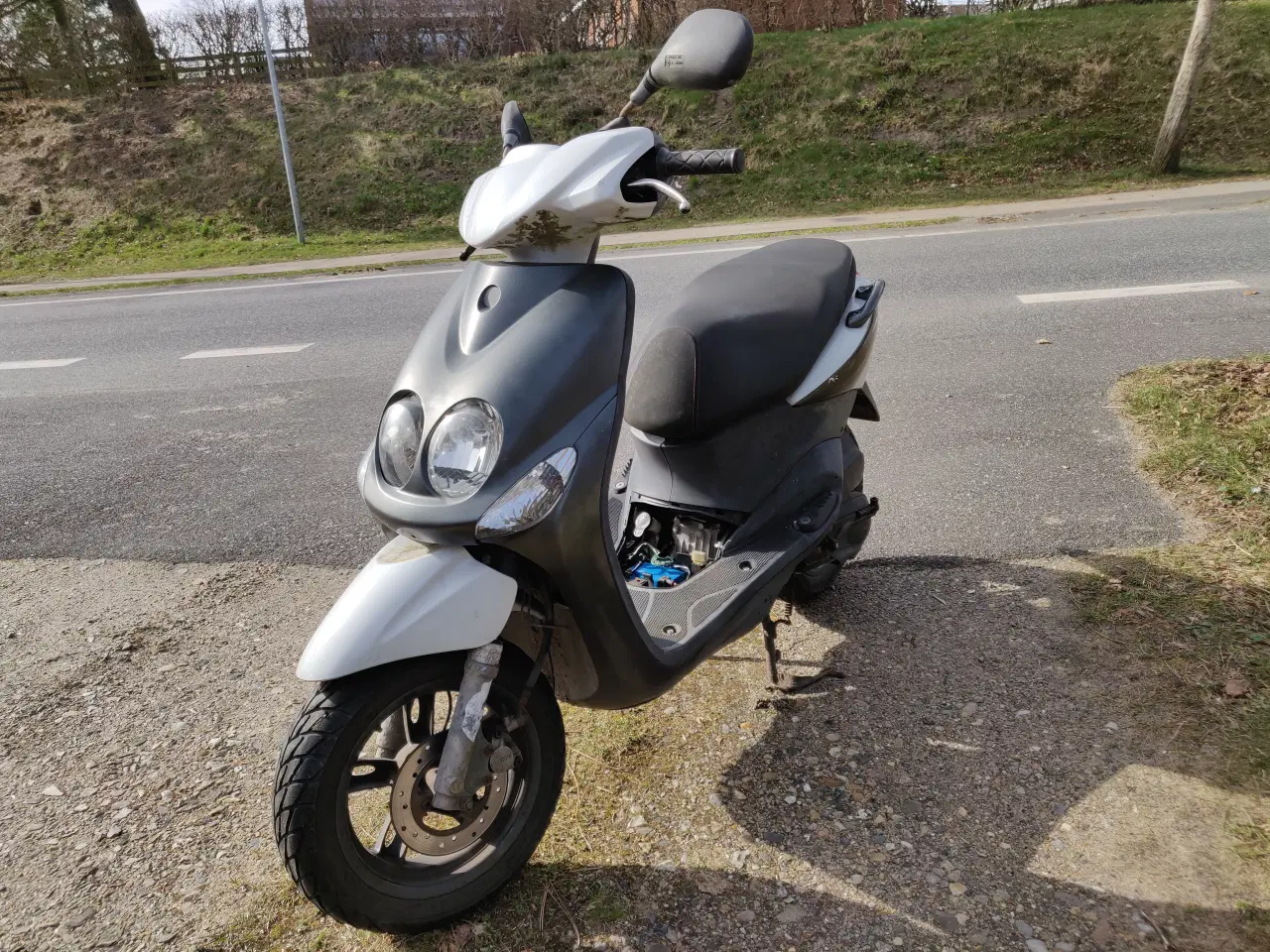 Billede 1 - Yamaha Neos 4 Takt