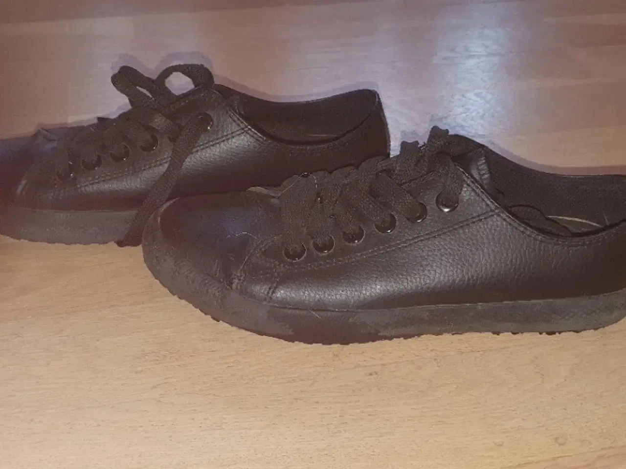 Billede 2 - Fritidssko	