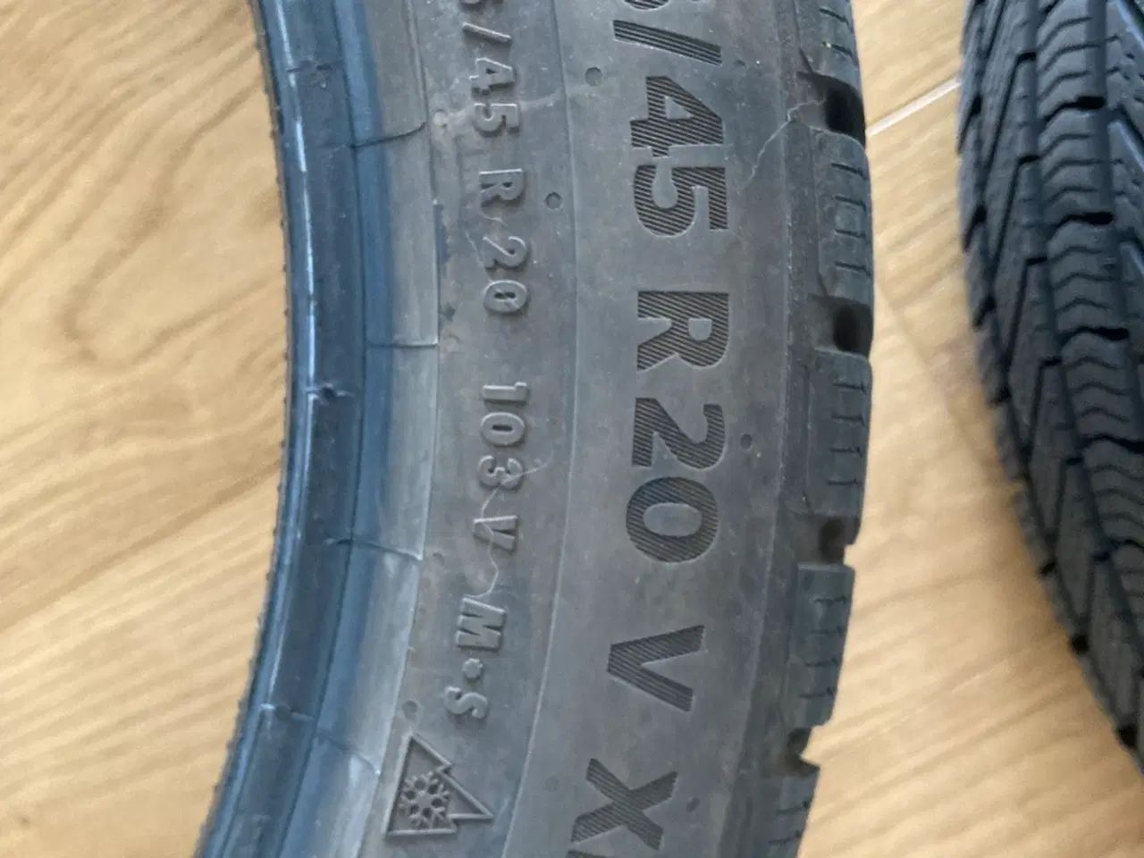 Billede 7 - 2x285/40R20 og 2x245/45R20 Vinterdæk til Taycan