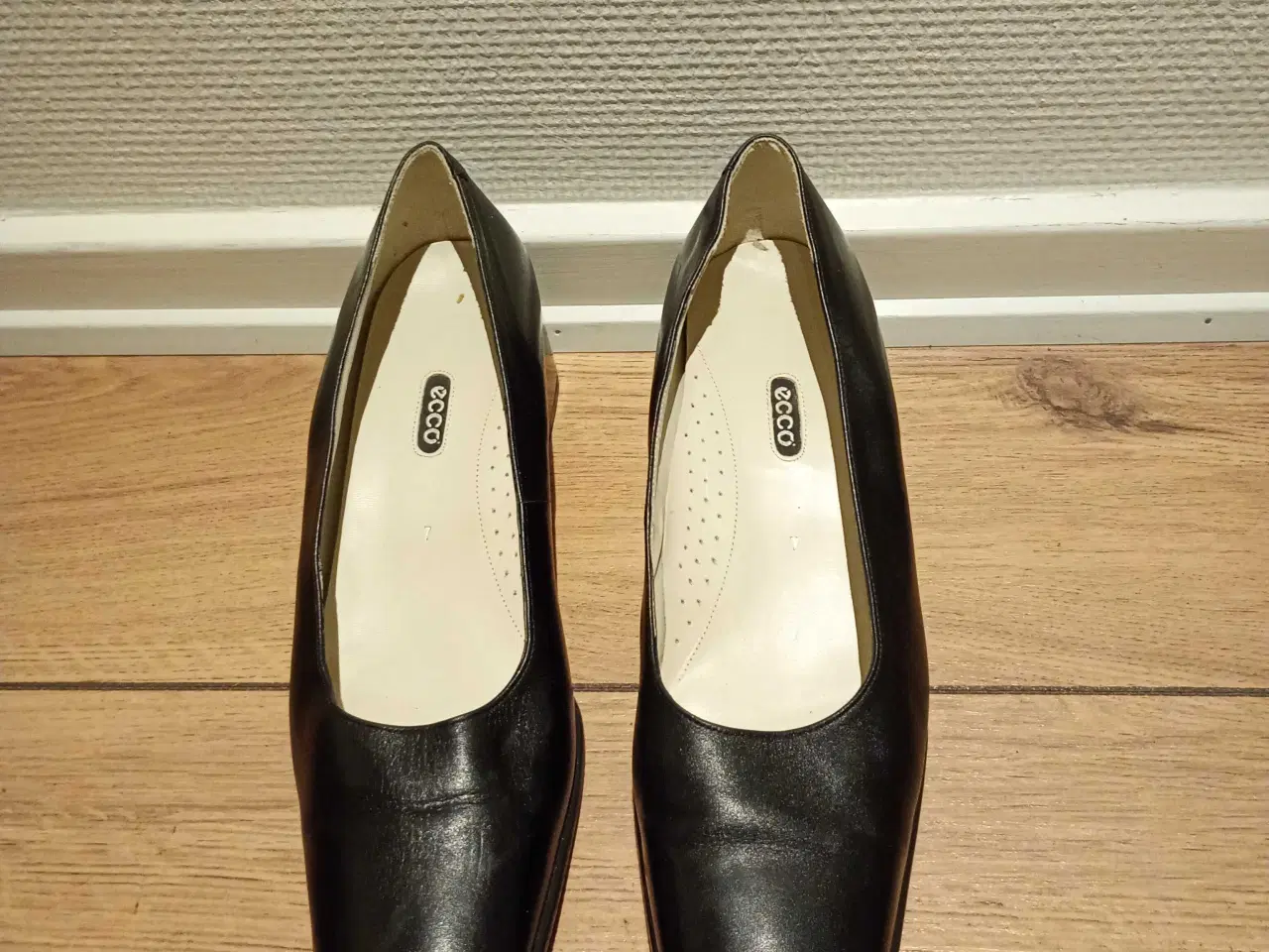 Billede 1 - Fine damesko, Ecco, skind, sort, str. 41.