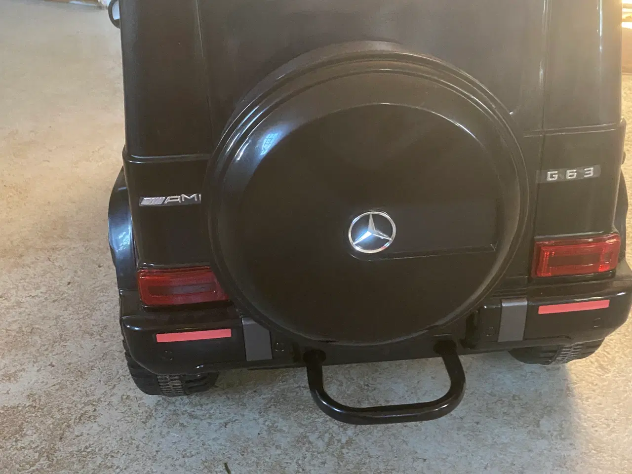 Billede 3 - Mercedes børnebil Til salg