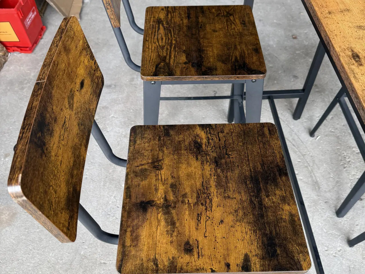 Billede 6 - 4 VASAGLE barstol & bord i industrielt design