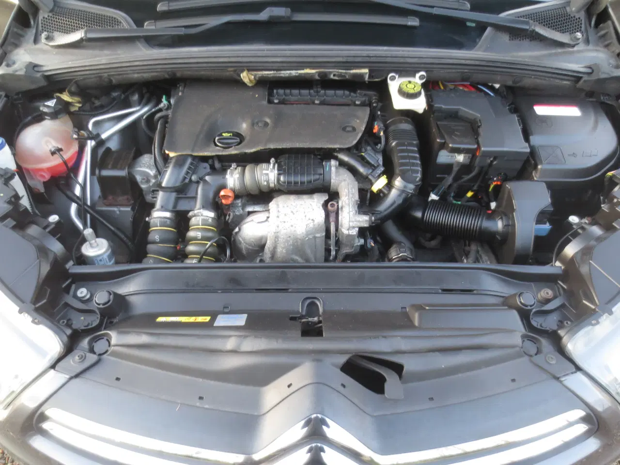 Billede 19 - Fin Citroen C 4 1.6 HDi År 2017. 