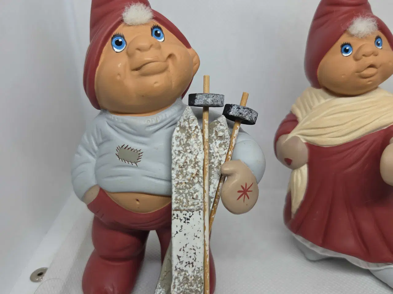 Billede 2 - Klarborg Årsnissepar fra 2008