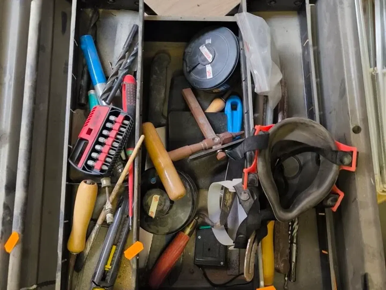 Billede 2 - Værktøjskasse m. indhold
