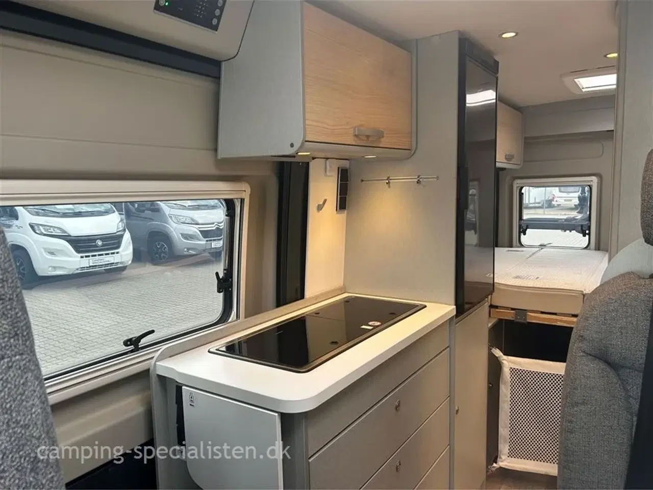 Billede 5 - 2021 - Hymer Free 600 120 Hk   Hymer Free 600 model 2021 taget i bruge i 2022 kan nu ses hos Camping-Specialisten.dk