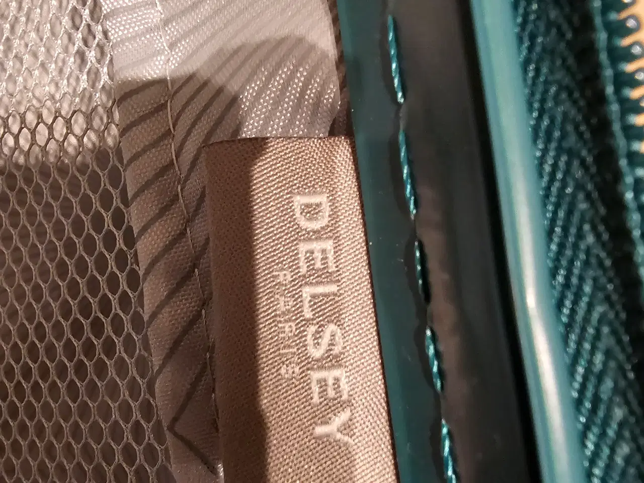 Billede 6 - Delsey Kuffert Plast