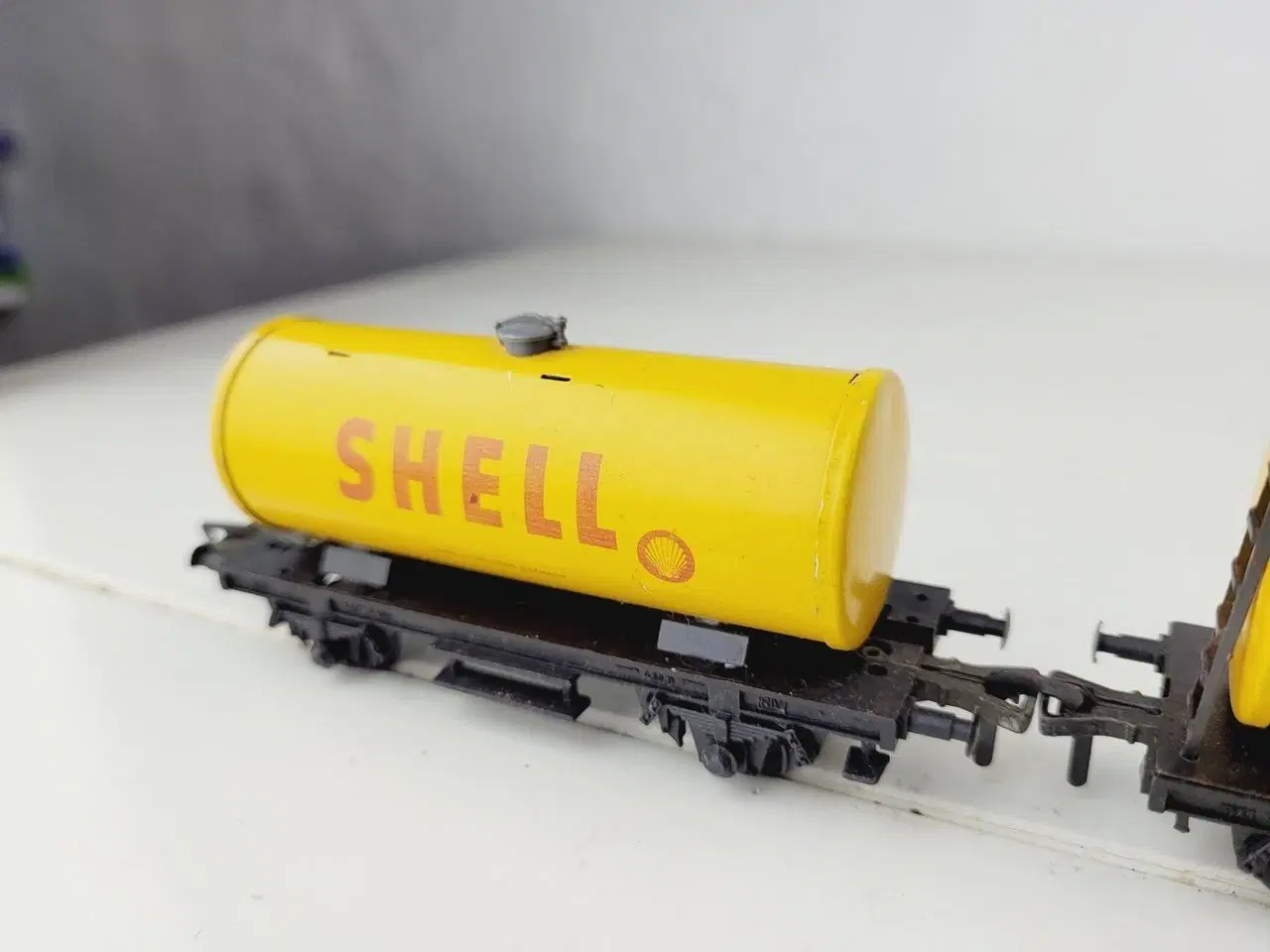Billede 2 - 3 stk Fleischmann Shell tankvogne H0