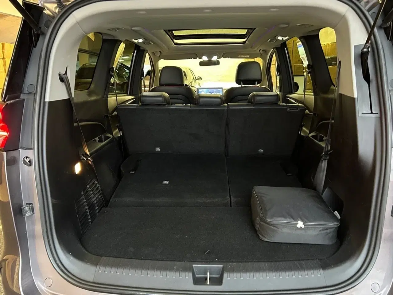 Billede 9 - Maxus Euniq5 52 Exclusive 7prs