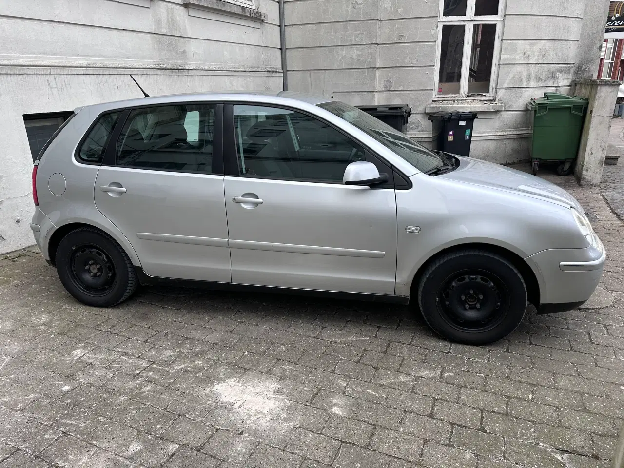 Billede 5 - Stabil Sølv farvet Polo