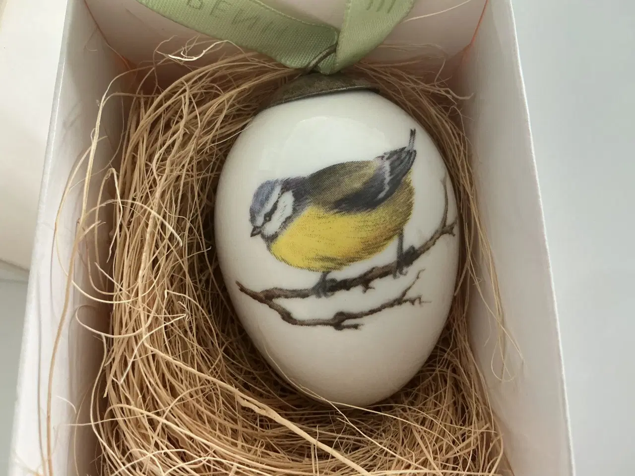 Billede 2 - Påskeæg royal Copenhagen 