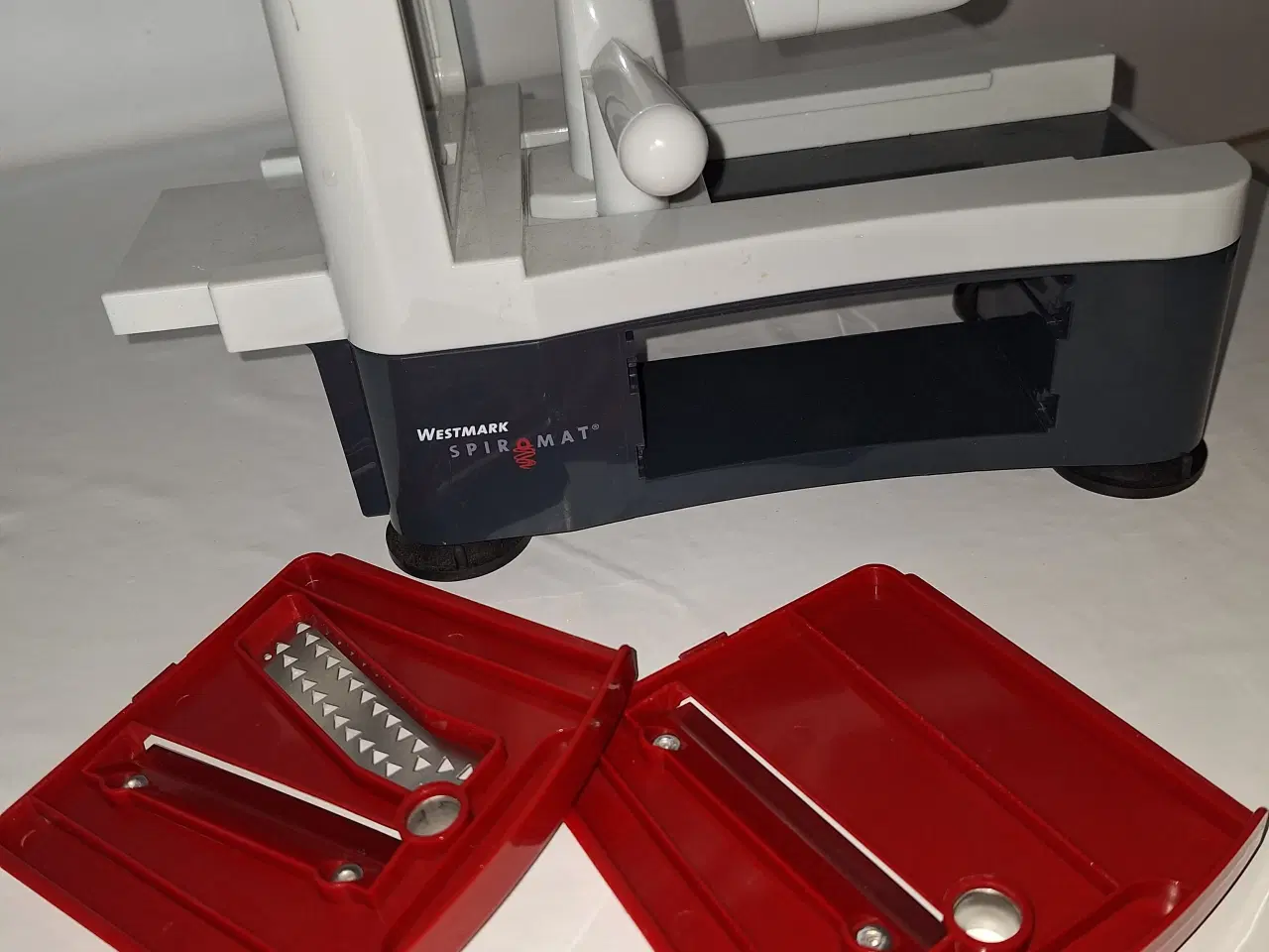 Billede 4 - Grøntsagssnitter/Spiromat	