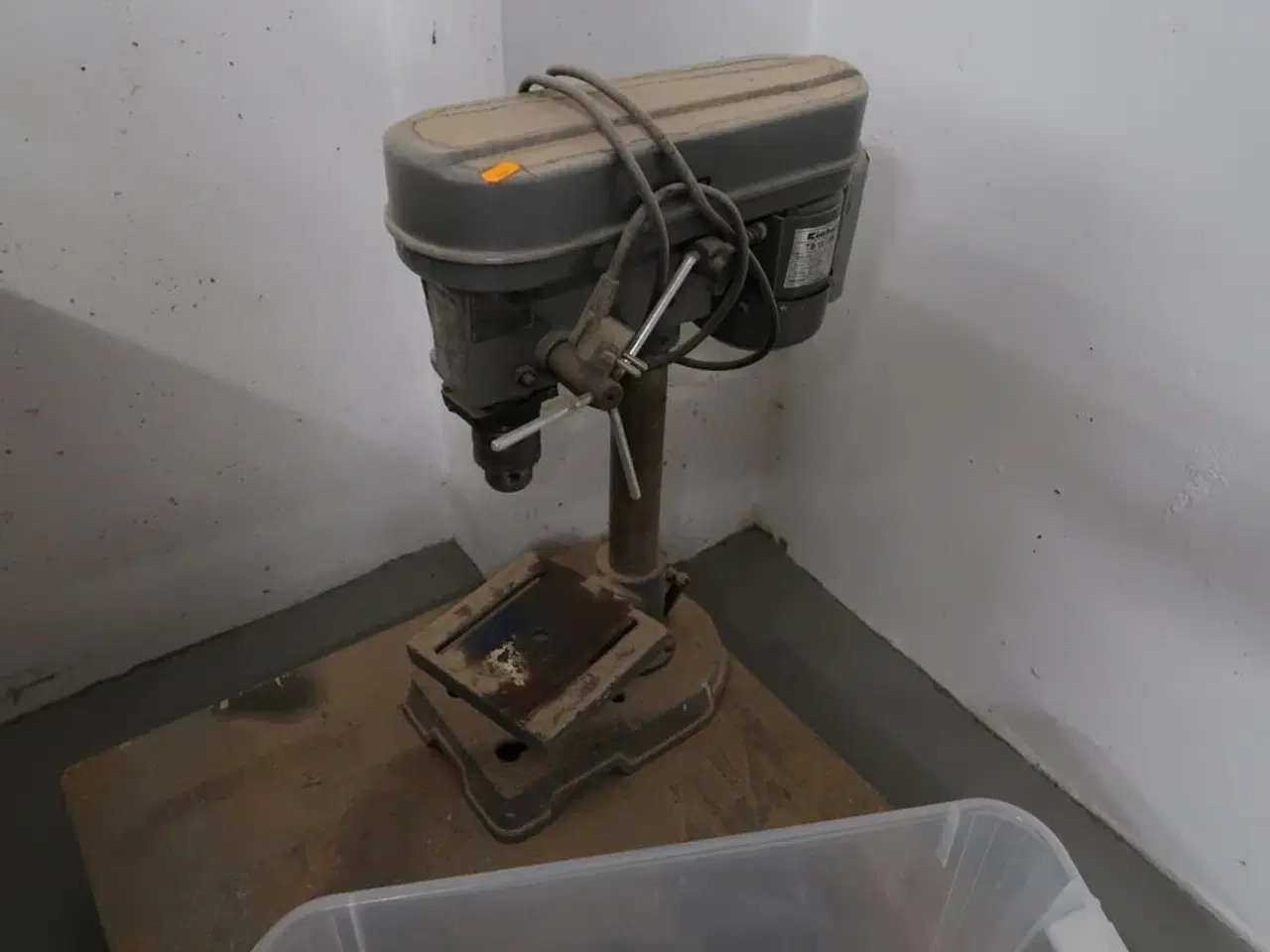 Billede 2 - Bordsøjleboremaskine EINHELL TB 13/5 EC, overfræser samt boremaskine BLACK & DECKER