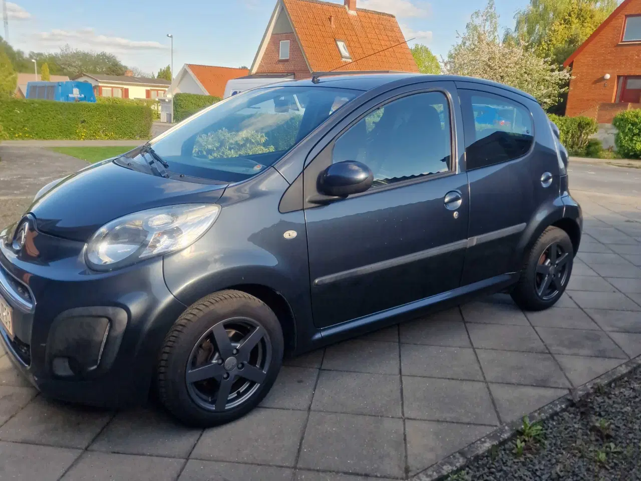 Billede 1 - Citroën C1 4-dørs m. Bagklap 